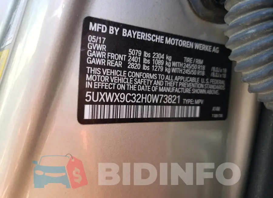 5UXWX9C32H0W73821 Photo# 12
