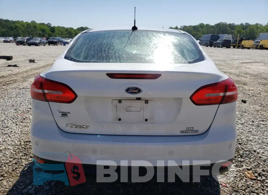 1FADP3F20GL241417 Photo# 6