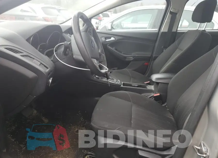 1FADP3F24GL357462 Photo# 7