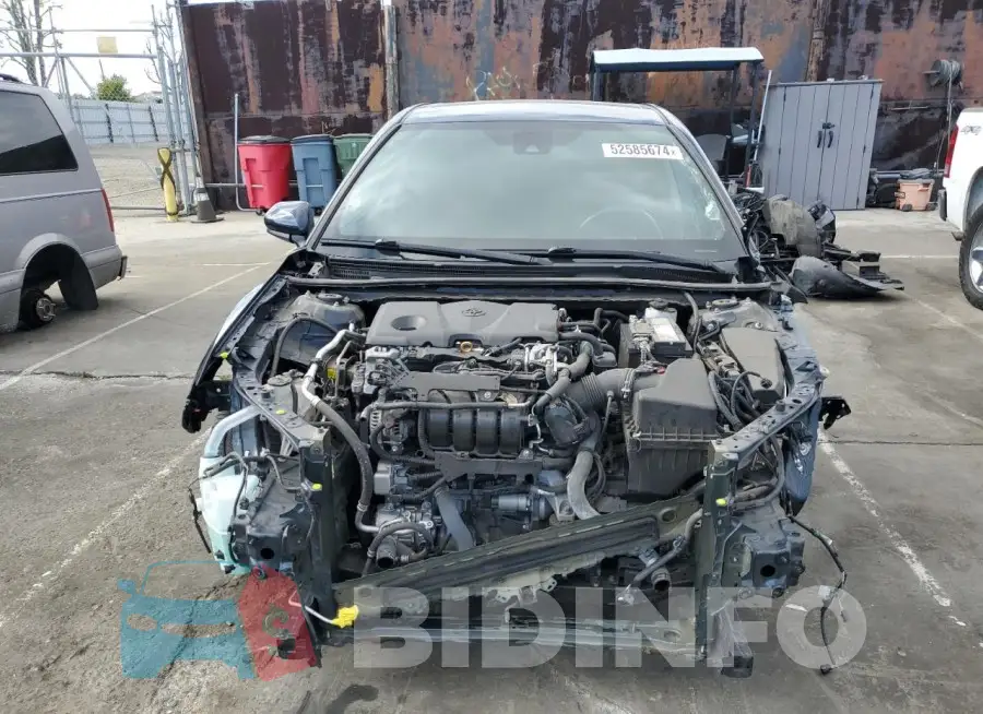 4T1G11AK8LU976702 Photo# 5