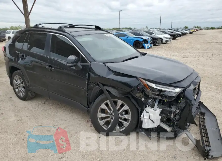 JTMC1RFV8PD102957 Photo# 4