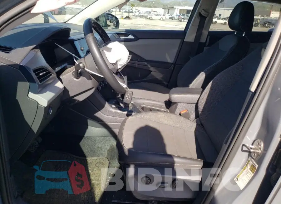 3VVRX7B21NM075791 Photo# 7