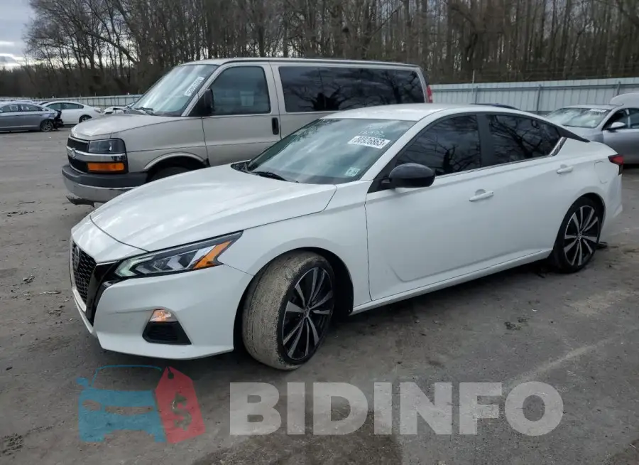 1N4BL4CV3KC149248 Photo# 1