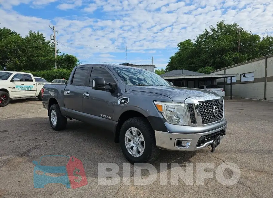 1N6AA1E56HN502762 Photo# 1