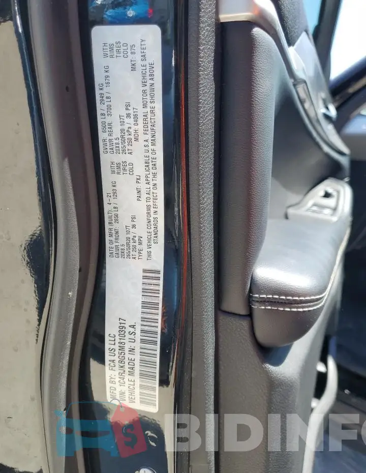 1C4RJKBG5M8103917 Photo# 14