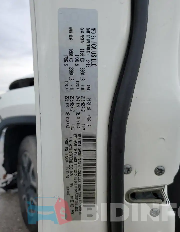3C4NJDDB5KT811532 Photo# 12
