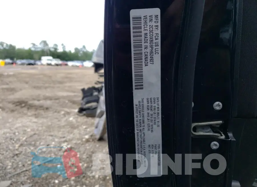 2C3CDXBG9PH624927 Photo# 12