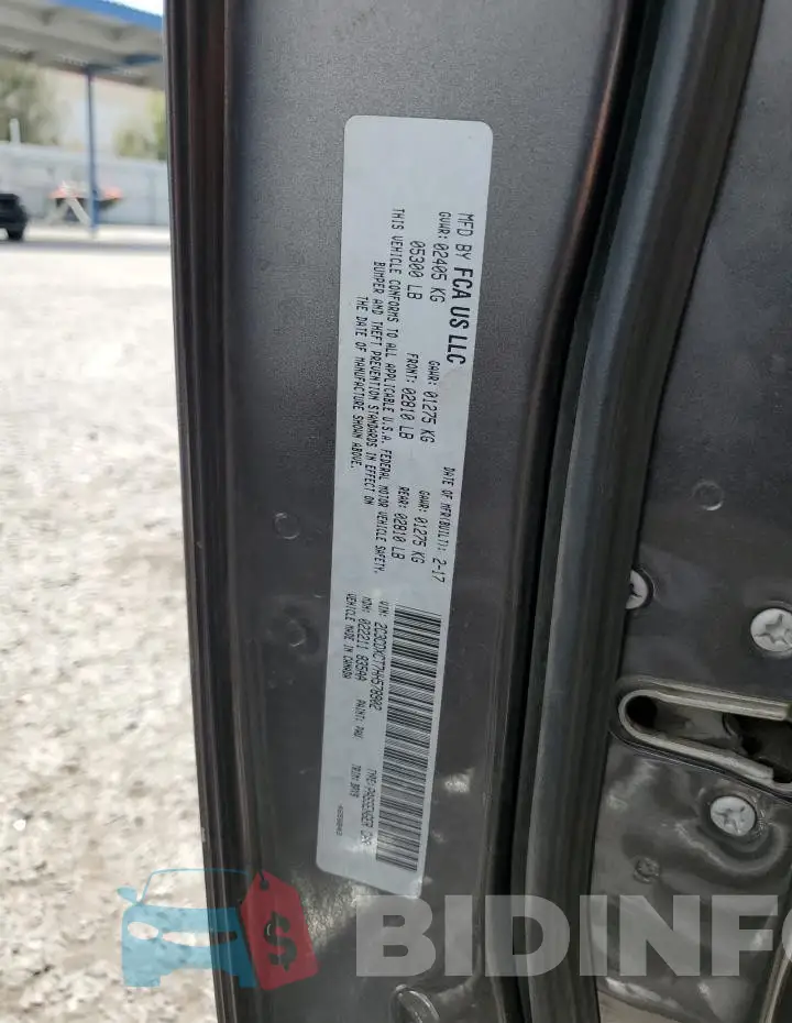 2C3CDXCT7HH578902 Photo# 13