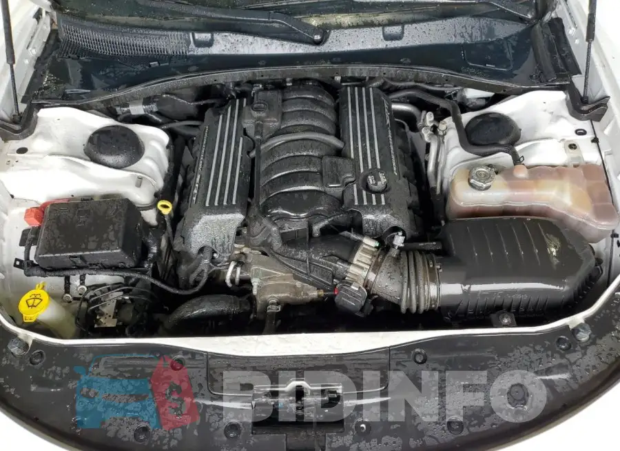 2C3CDXGJ8JH177793 Photo# 11