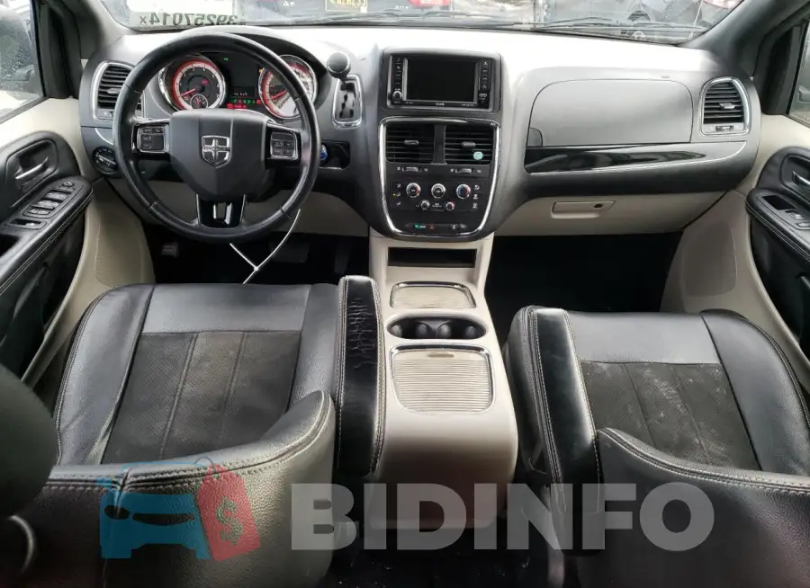 2C4RDGCG7KR585648 Photo# 8