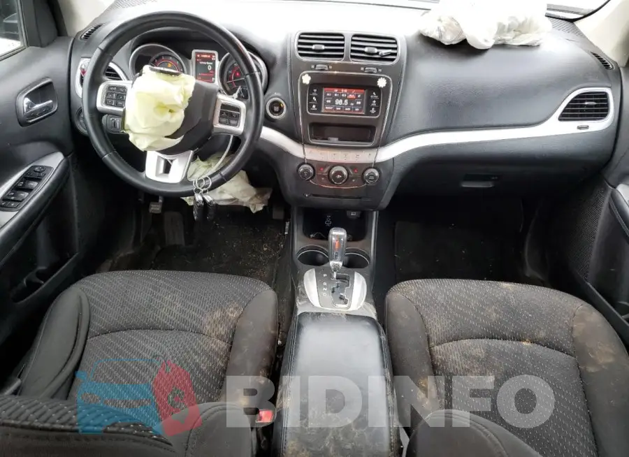 3C4PDCAB3JT141153 Photo# 8