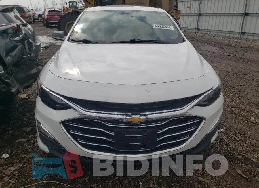 1G1ZB5ST6MF015054 Photo# 5