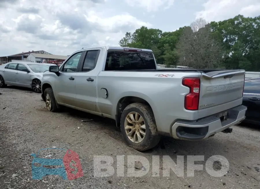 1GCRYBEF9LZ107430 Photo# 2