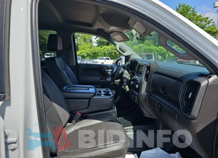 3GCUYAEF2MG108215 Photo# 5