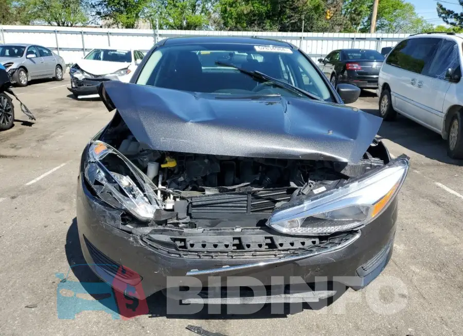 1FADP3E22GL305443 Photo# 5
