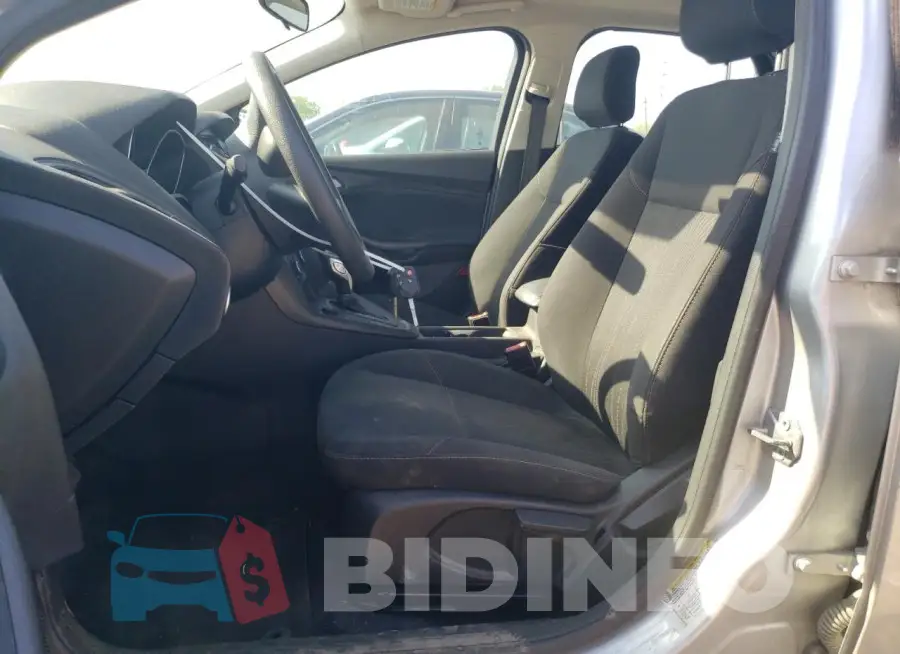 1FADP3M20JL310441 Photo# 7