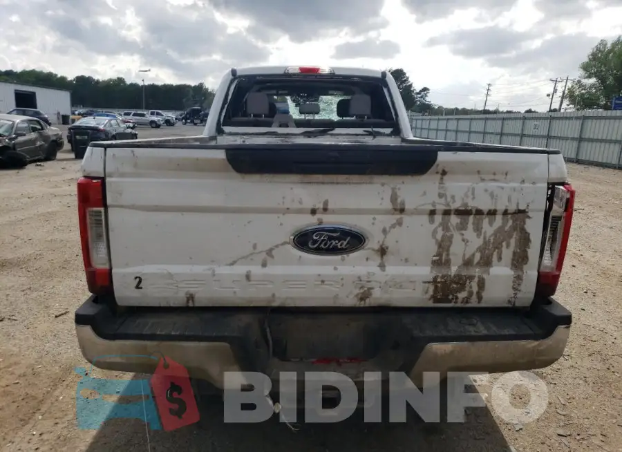 1FT7W2BT1JEC11891 Photo# 6