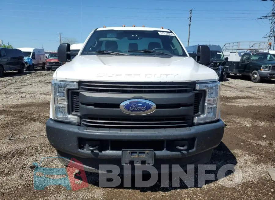 1FTRF3DT4JEB51276 Photo# 5