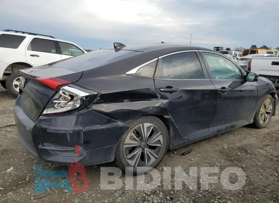 19XFC1F38GE209710 Photo# 3
