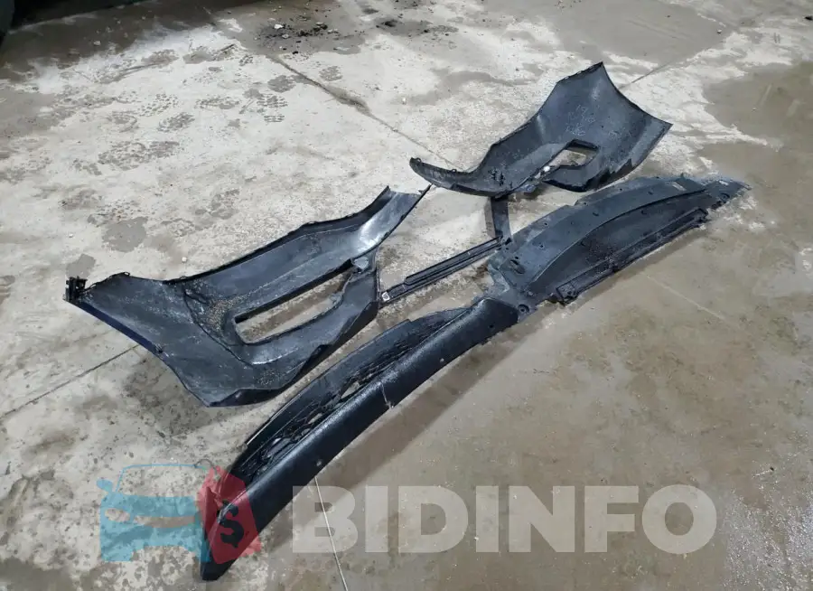 1HGCR2F35HA284412 Photo# 12