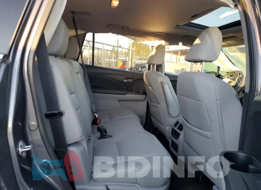 5FNYF6H71HB027212 Photo# 11