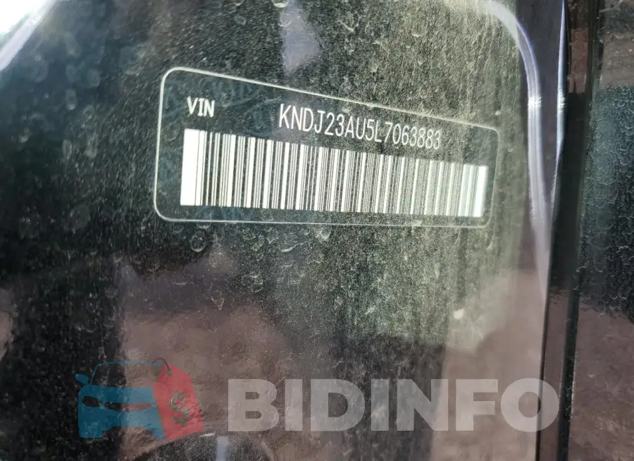 KNDJ23AU5L7063883 Photo# 12