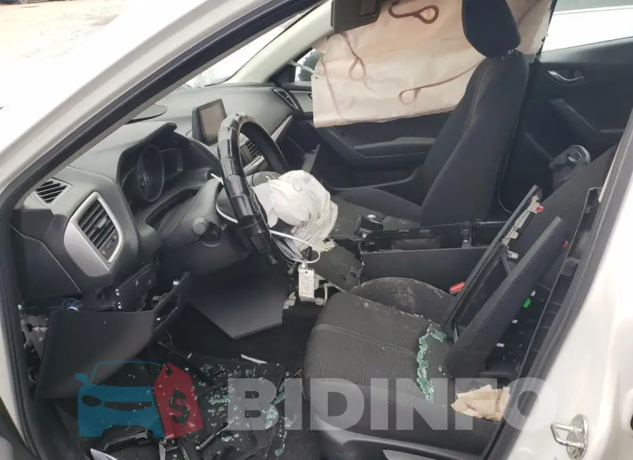 3MZBN1U76JM163674 Photo# 7