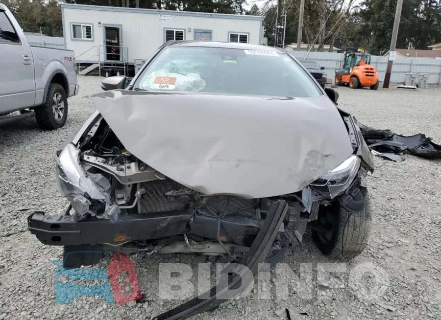 2T1BURHE3HC796214 Photo# 5