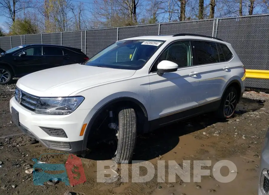 3VV2B7AX6MM008907 Photo# 1