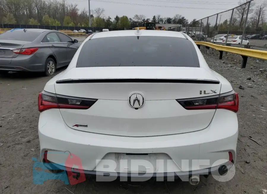 19UDE2F86MA009931 Photo# 6