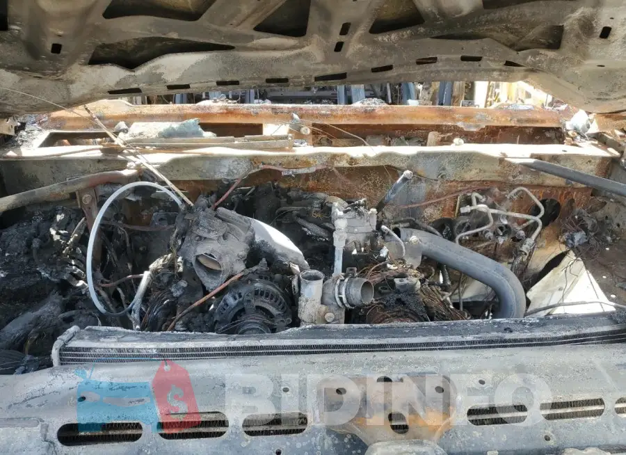 1GT120E8XFF114297 Photo# 11
