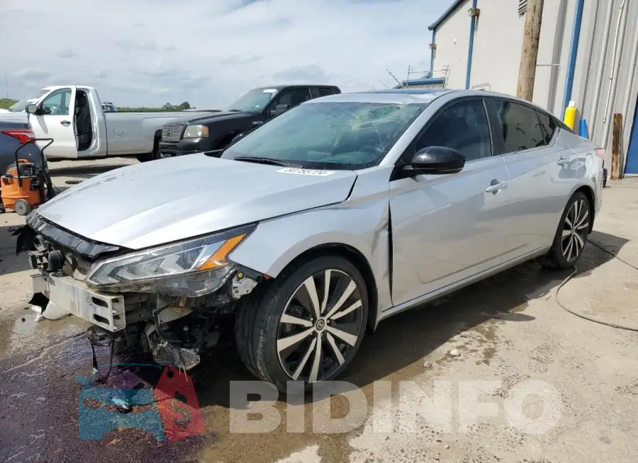 1N4BL4CVXKC255373 Photo# 1