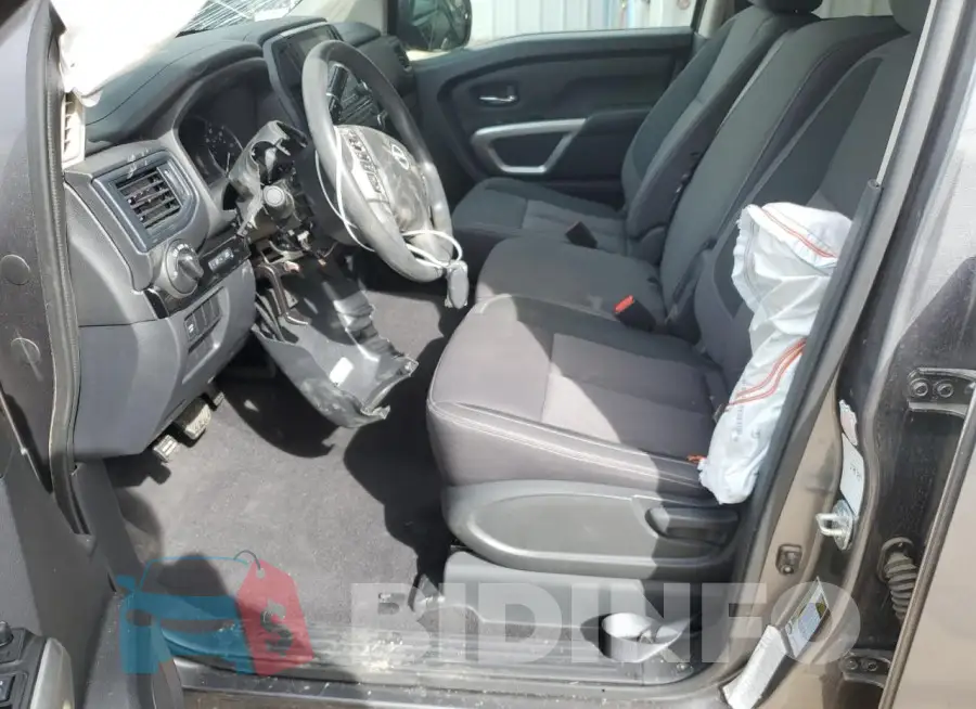 1N6AA1EC4PN111381 Photo# 7