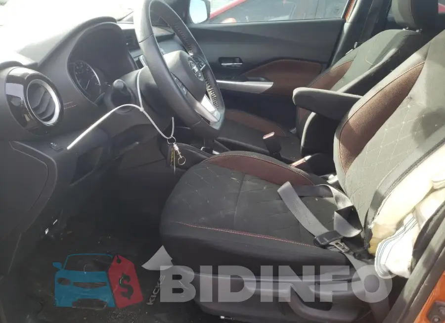 3N1CP5CU8KL519584 Photo# 7