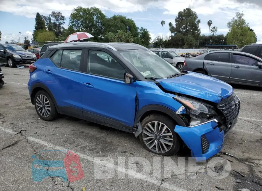 3N1CP5CV2PL490874 Photo# 4