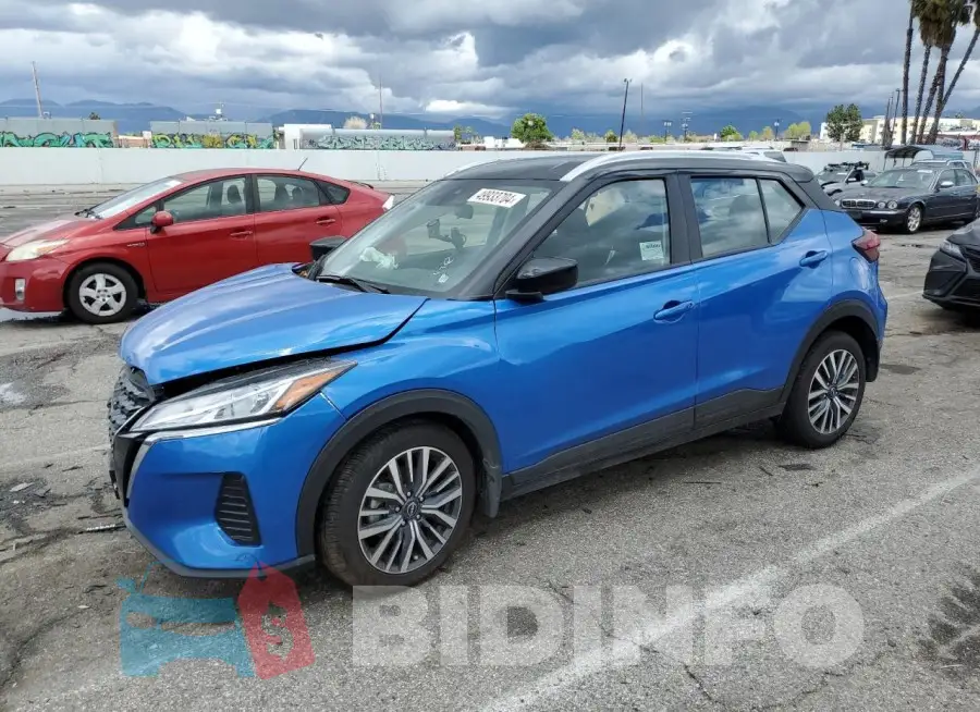 3N1CP5CV2PL490874 Photo# 1