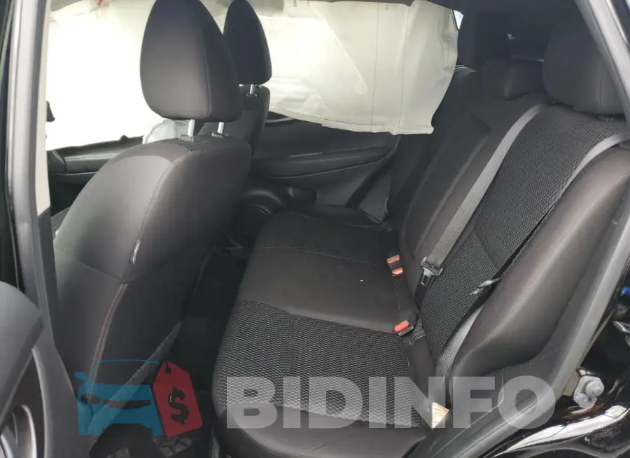 JN1BJ1CP4HW027041 Photo# 11