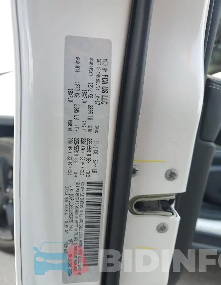1C4PJLDB3JD563255 Photo# 12