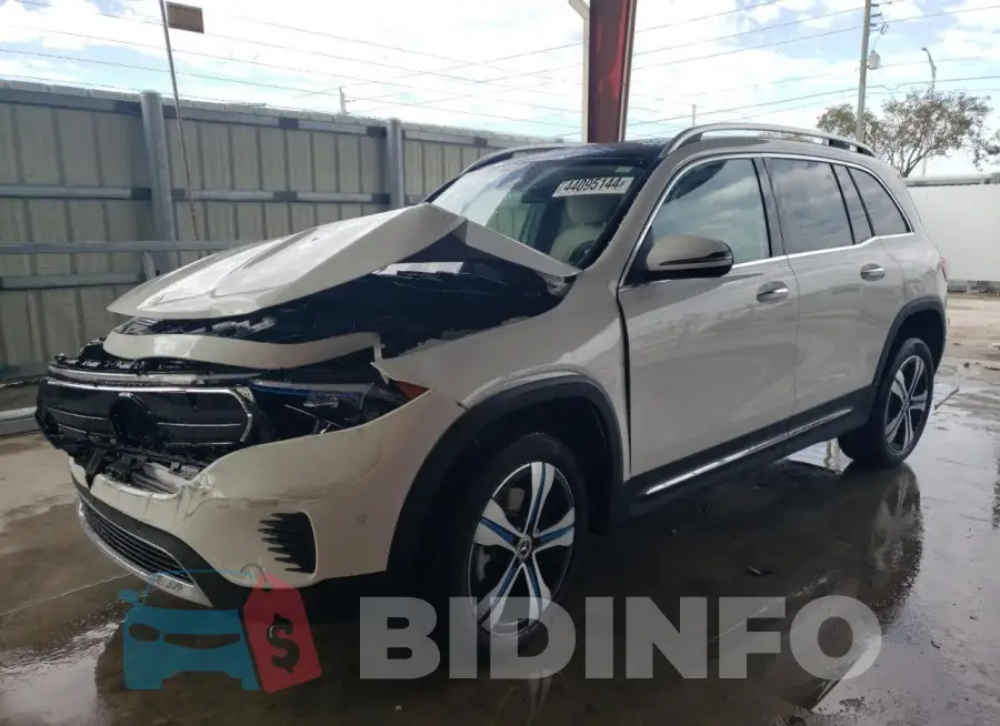 W1N9M0KB3PN076151 Photo# 1