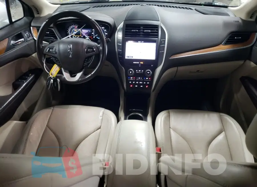 5LMCJ2D9XHUL46021 Photo# 8
