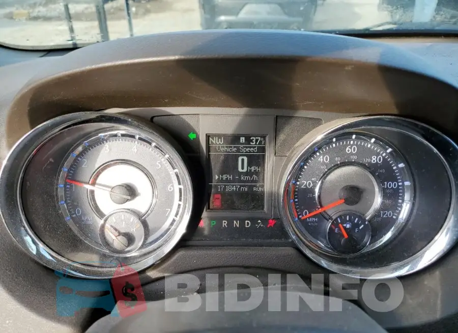 2C4RC1BGXFR561044 Photo# 9