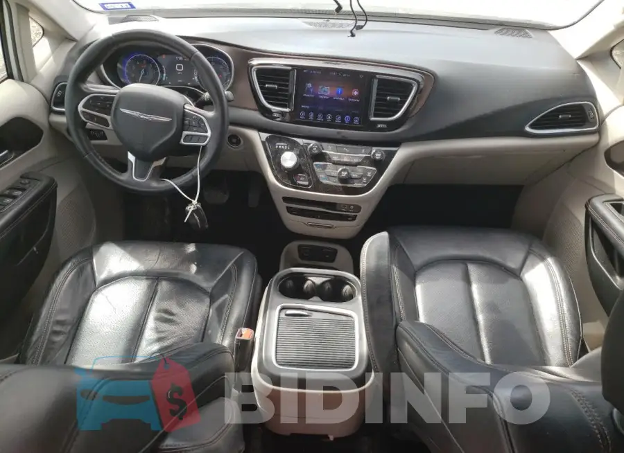 2C4RC1EG6HR752796 Photo# 8