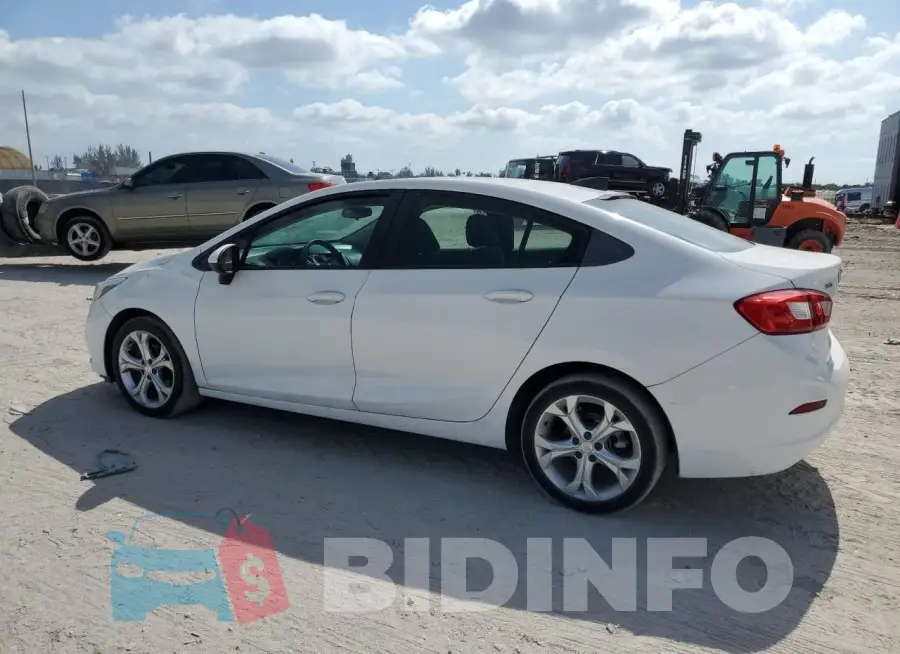 1G1BC5SM2J7170004 Photo# 2