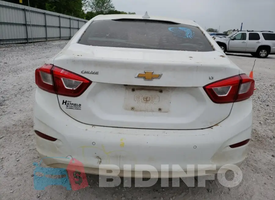 1G1BE5SM6K7118161 Photo# 6