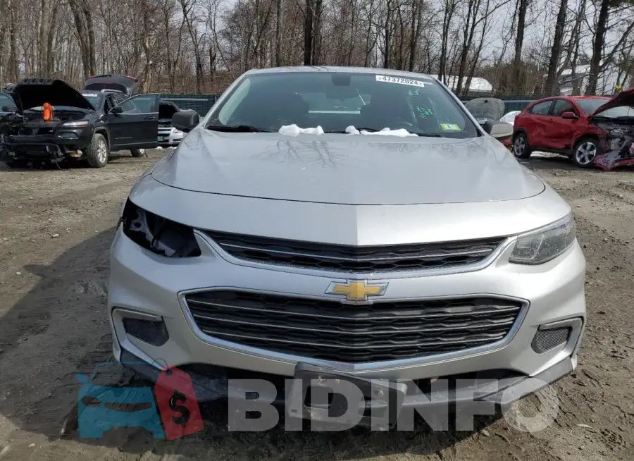 1G1ZB5ST3HF139482 Photo# 5