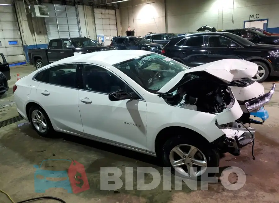 1G1ZD5ST9PF203582 Photo# 4