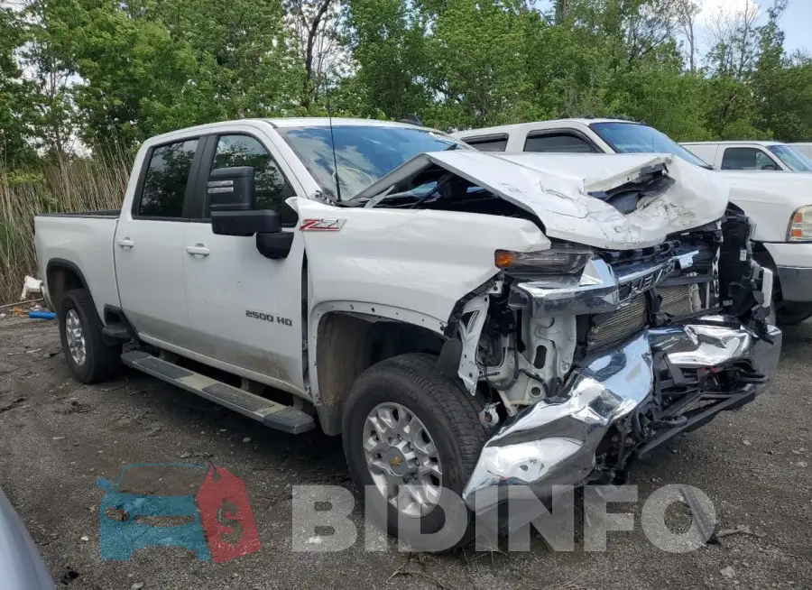 1GC1YNEY4PF226347 Photo# 4