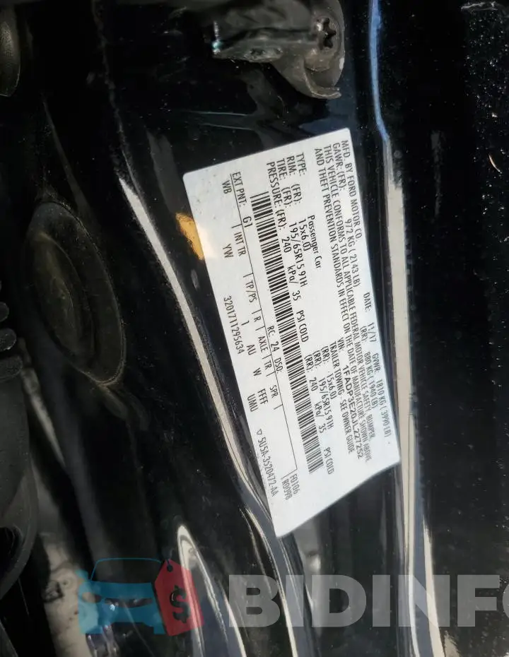 1FADP3E20JL227252 Photo# 13