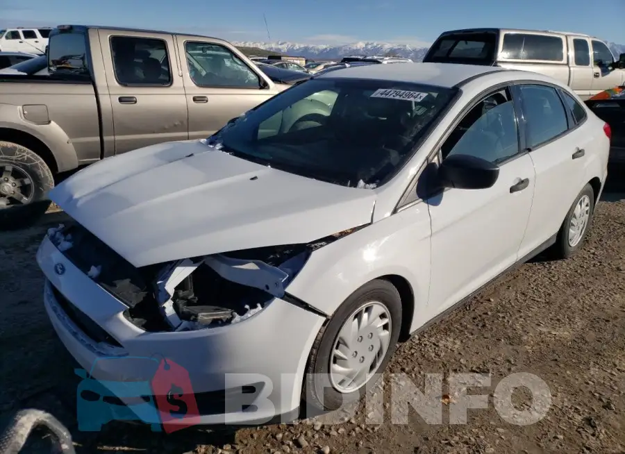 1FADP3E27GL331987 Photo# 1