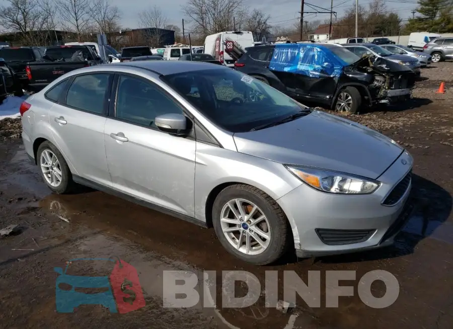 1FADP3F25JL264585 Photo# 4